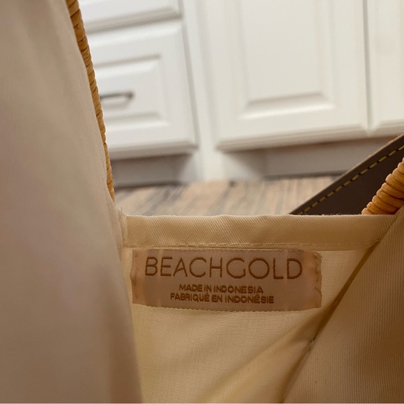 BEACHGOLD Crossbody - Picture 7 of 8